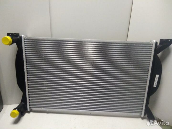 Радиатор охлаждения Audi A6 C5 1997-2004