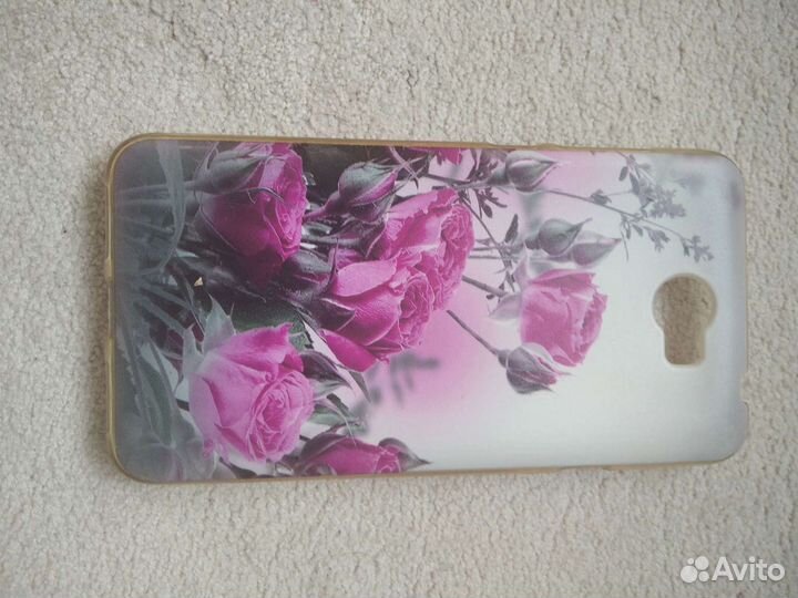 Чехлы для телефонов новые