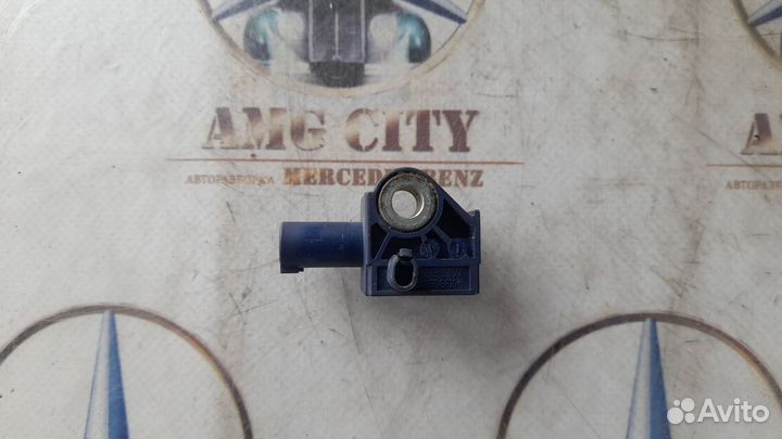 Датчик удара подушек безопасности A2128204926