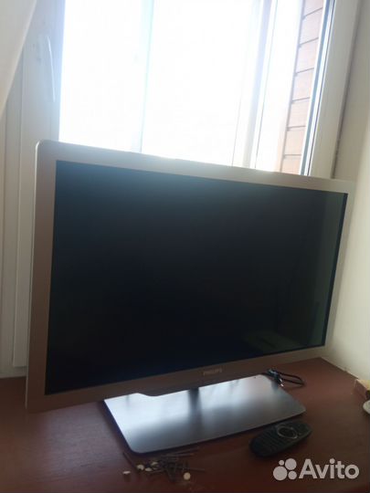 Телевизор Philips 32PFL7406H/60