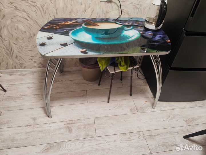 Стол обеденный бу