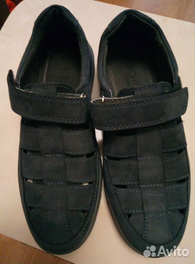 Новые туфли на мальчика из натуральной кожи