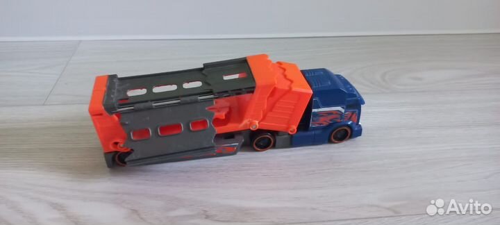 Машинки хот вилс hot wheels
