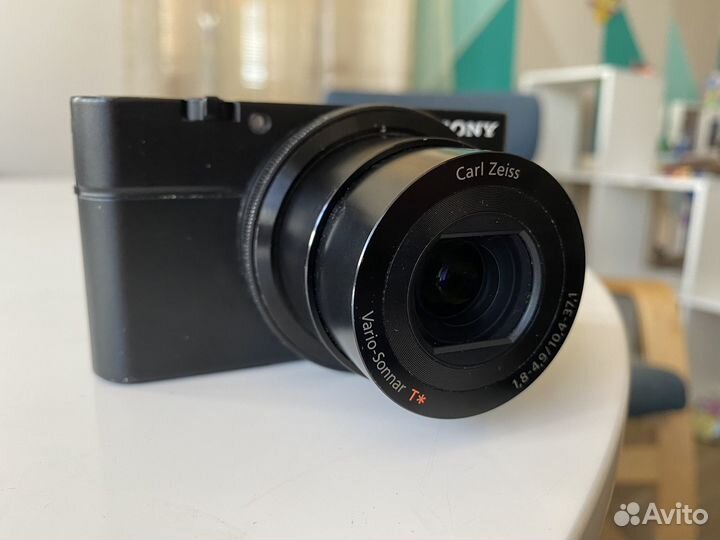 Компактный фотоаппарат sony cyber shot