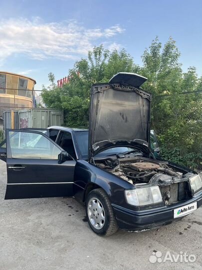 Mercedes-Benz W124 2.0 МТ, 1990, 300 000 км