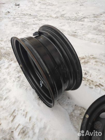 Штампованные диски r15