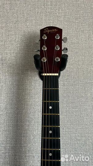 Акустическая гитара Fender squier