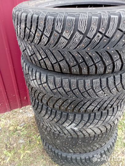 Michelin X-Ice North 4 205/55 R16 94