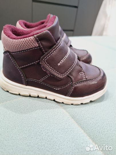 Ботинки демисезонные 24р