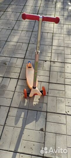 Самокат детский трехколесный