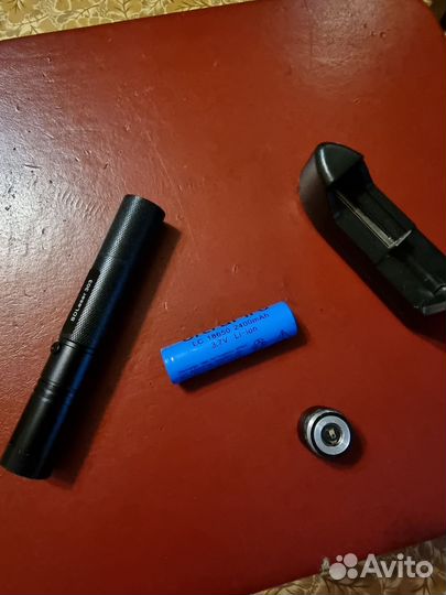 Зеленая лазерная указка