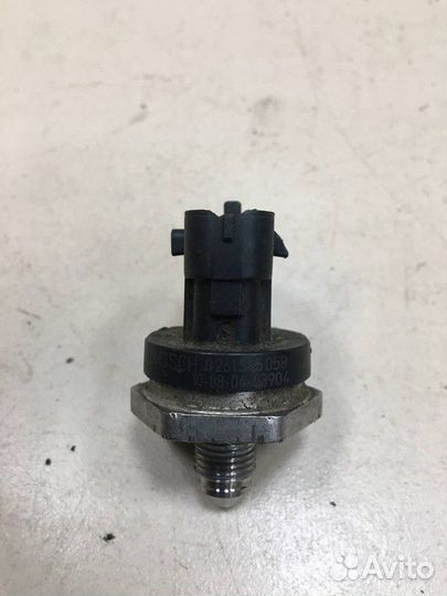 Датчик давления топлива Mazda CX-7