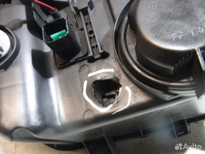 Фара левая Chevrolet Lanos