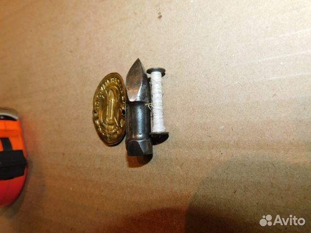 Плавающий челнок-пуля и латунная шильда от Антиква