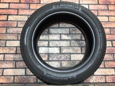 Michelin Latitude Tour HP 235/55 R20