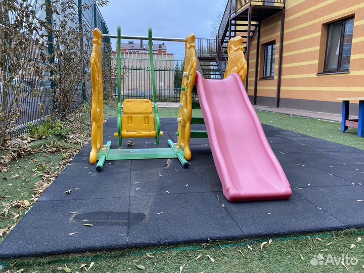 Детская горка пластиковая