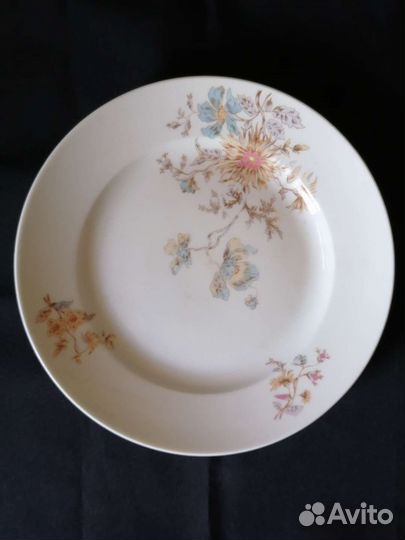 Тарелка М. С. Кузнецова, лфз, Дулёво