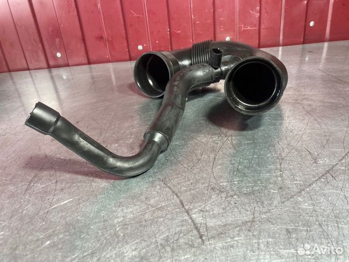 Патрубок Mercedes C-Class W203 OM611 2.2 CDI 2003