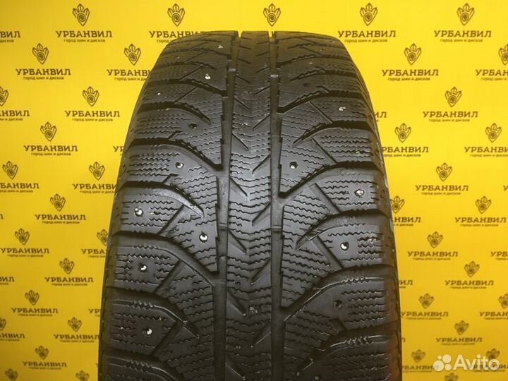 Bridgestone Ice Cruiser 7000 215/60 R17 96H