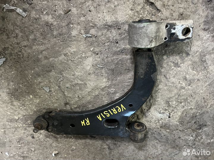 Рычаг передний Mazda Verisa Demio