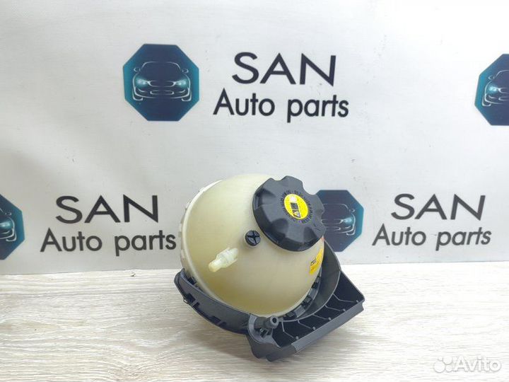 Бачок расширительный Bmw 3 F30 N20B20 2012