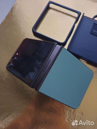 Samsung Galaxy Z Flip5, 8/512 ГБ