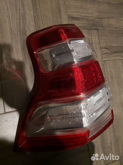 Задний стоп фара Toyota Land Cruiser Prado 150