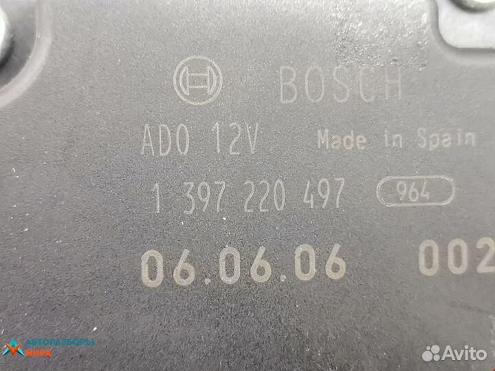 Моторчик заднего стеклоочистителя (дворника) BMW 5