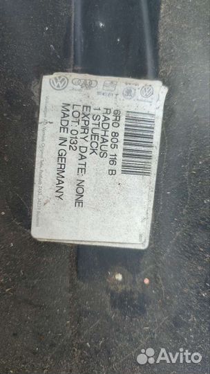 Стакан лонжерона правый VW Polo