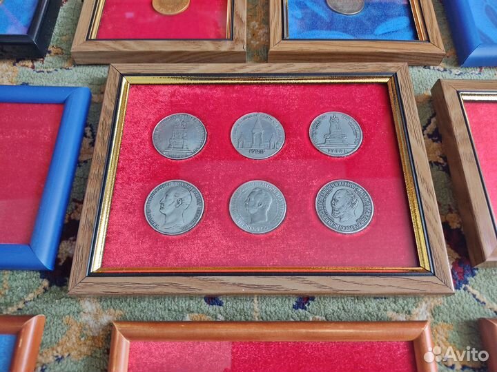 Монеты и медали копии в рамках сувениры