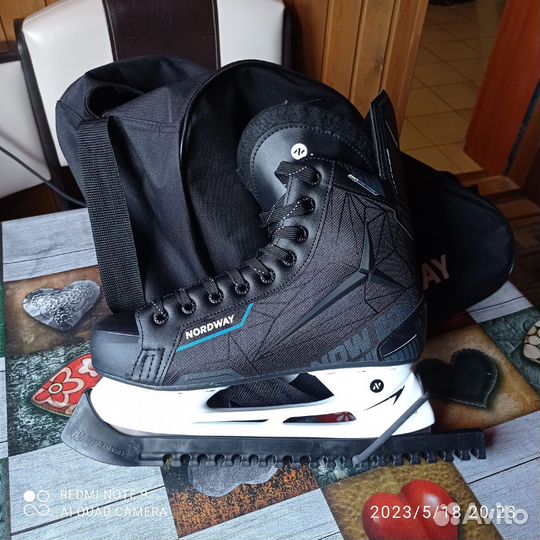 Коньки мужские