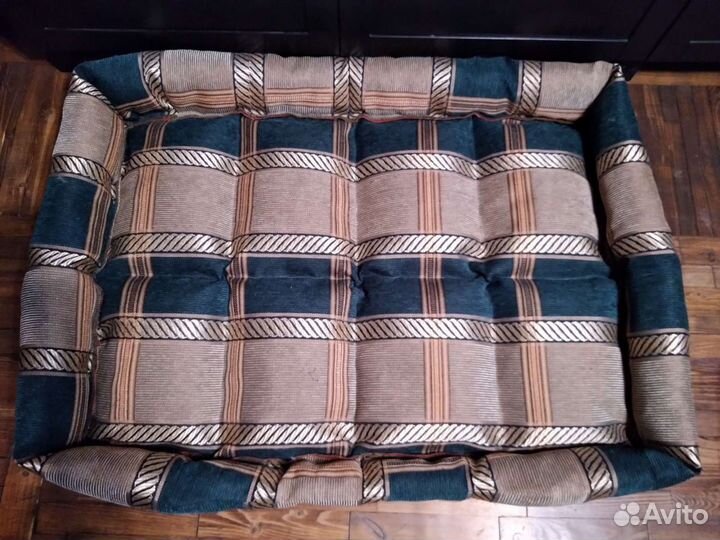 Лежанка для больших собак