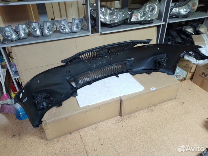 Бампер передний Lexus Is250 GSE25 2grfse 2011