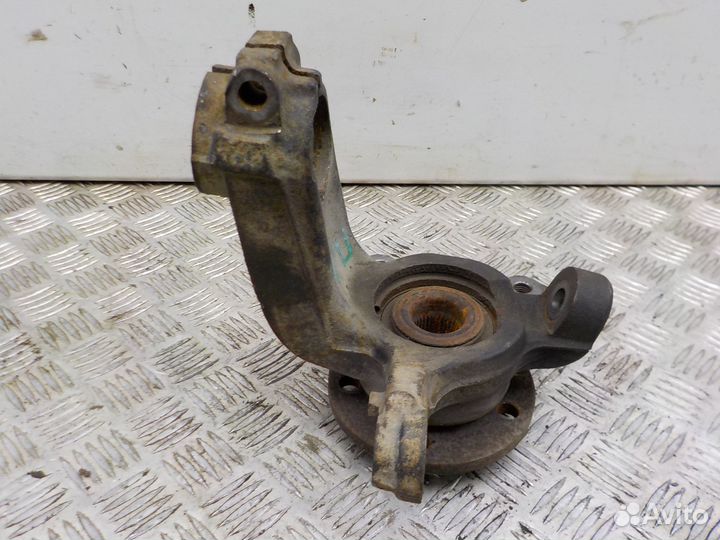 Кулак передний правый, Volkswagen Polo (Sed RUS)