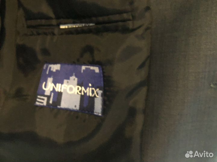 Школьный костюм