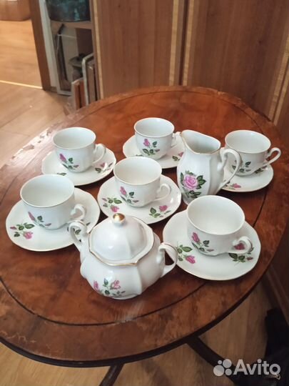 Сервиз фарфоровый кофейный полный