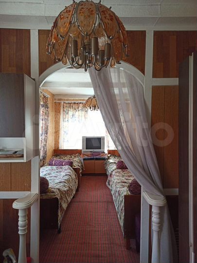 Дом 25 м² на участке 35 сот.