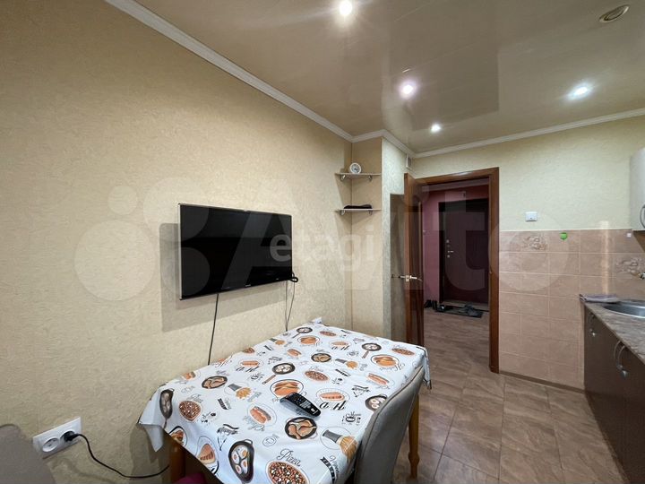 1-к. квартира, 38 м², 9/9 эт.