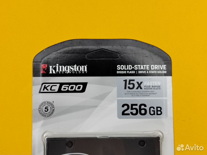 Жесткий диск KingSton SATA3 256 GB 2.5