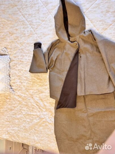 Демисезонный комплект одежды-юбка и куртка