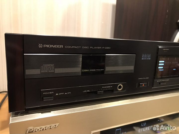 Cd проигрыватель Pioneer P-D90