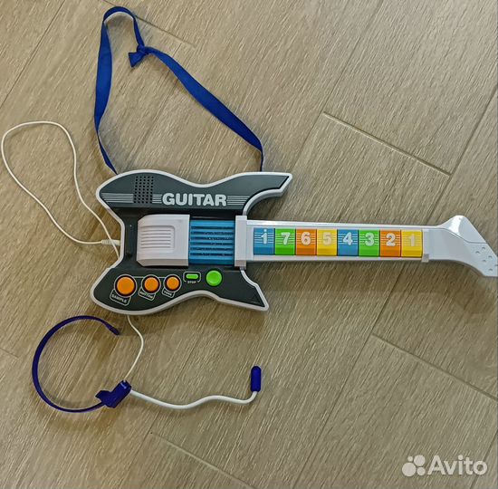 Детская гитара