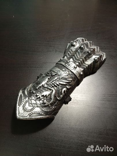 Игрушечные доспехи рыцаря