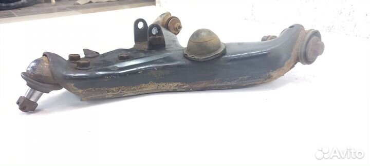 Рычаг передний левый нижний Pajero Sport 2