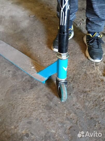 Продам трюковой самокат