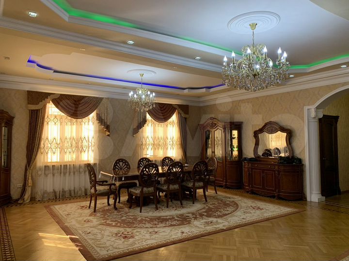 Дом 276 м² на участке 4,2 сот.