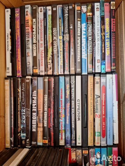 DVD диски c фильмами и мультфильмами, CD диски