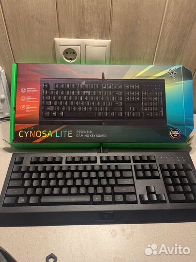 Игровая клавиатура razer