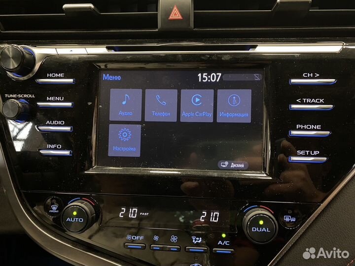 CarPlay Toyota Camry
