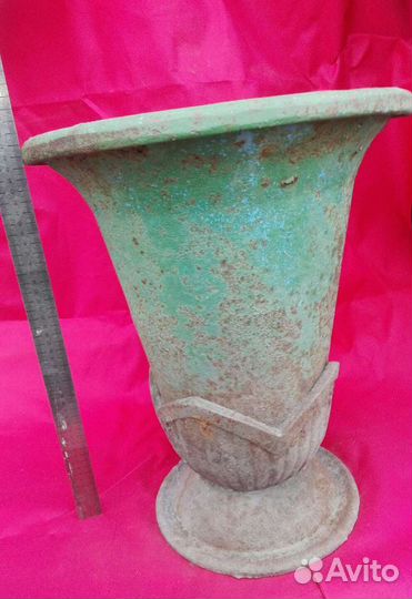 Антикварная урна начала 20 века